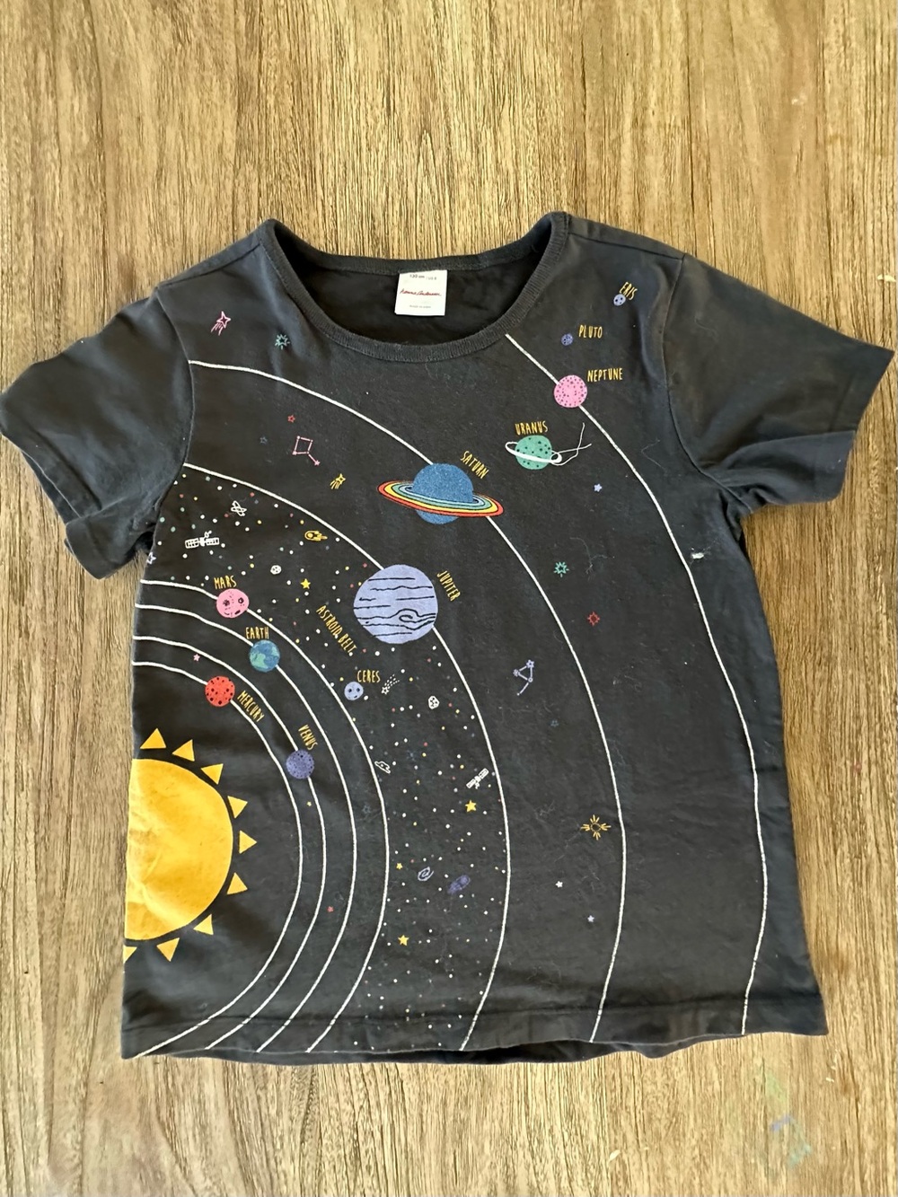 Hanna Andersson Black Kids Solar System Tee with Colorful Planets